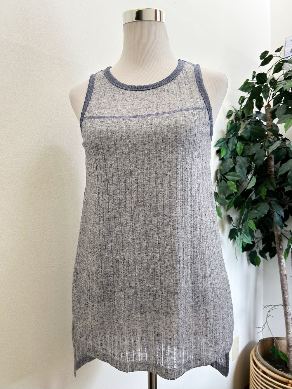 Doe & Rae • Long Blue Tank